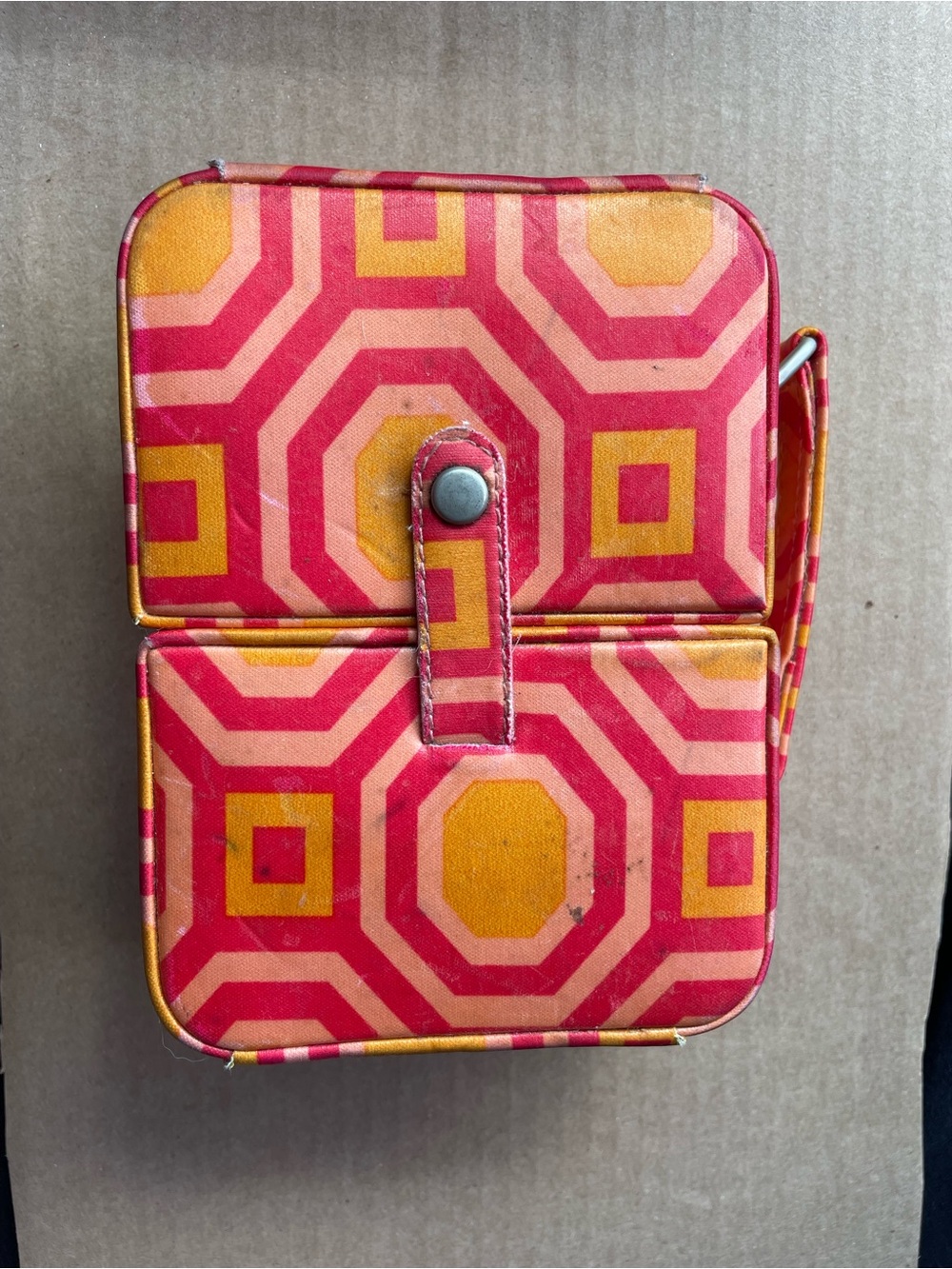 Vintage Wolf Designs Jewelry Travel Case in Pink & Orange